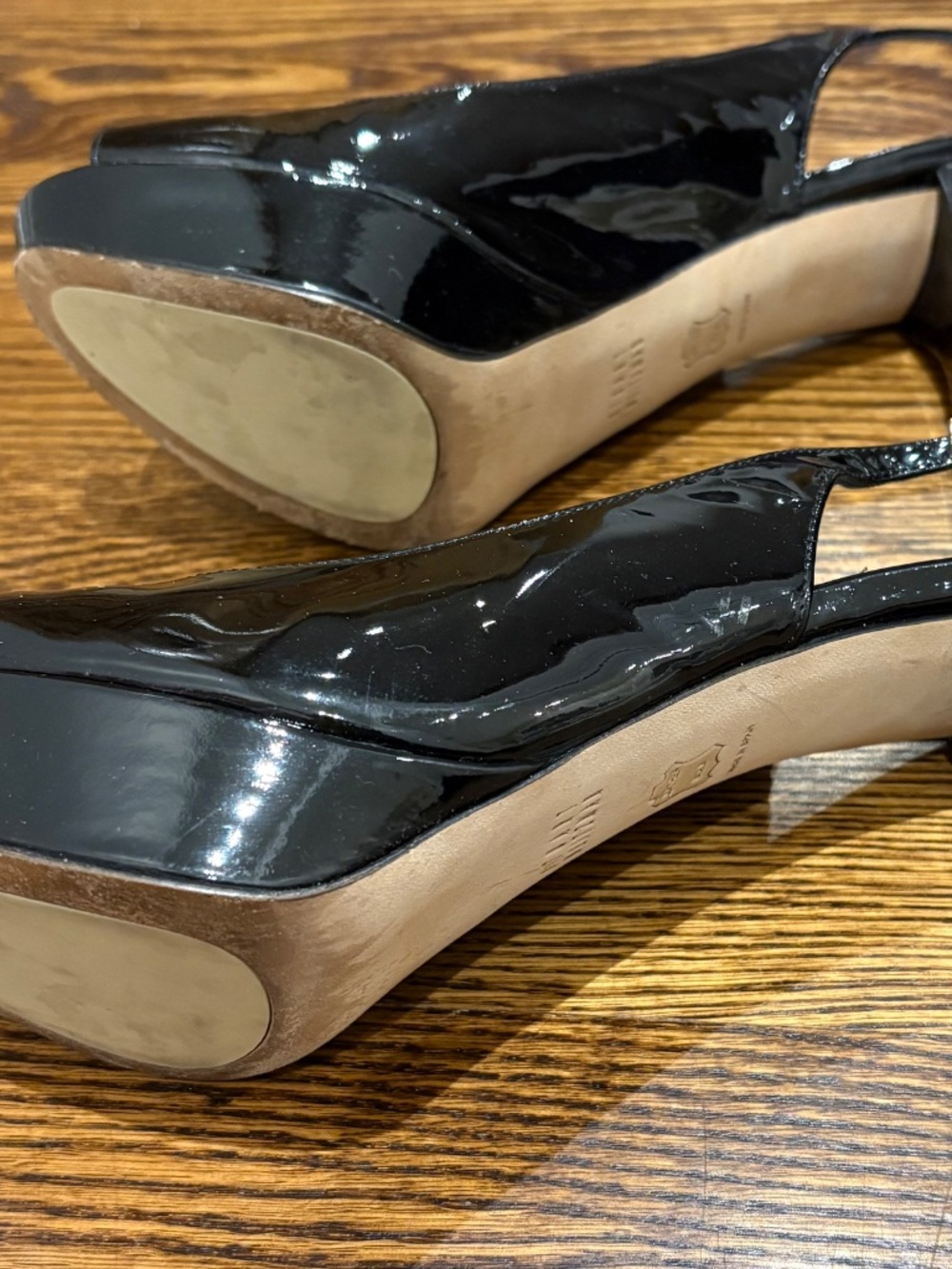 Stuart Weitzman heels - Picture 3 of 4